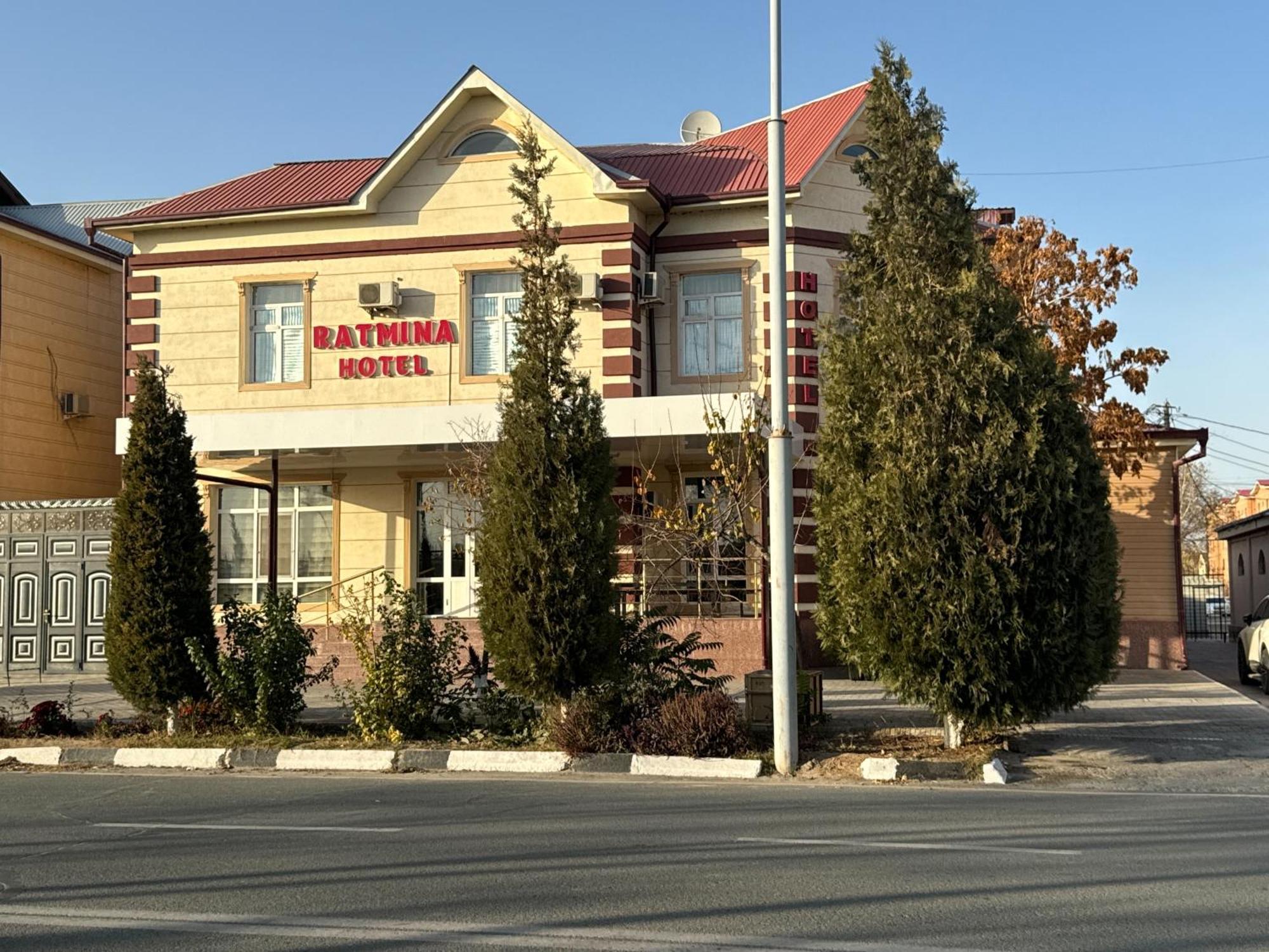 Ratmina Hotel Nukus Exterior photo